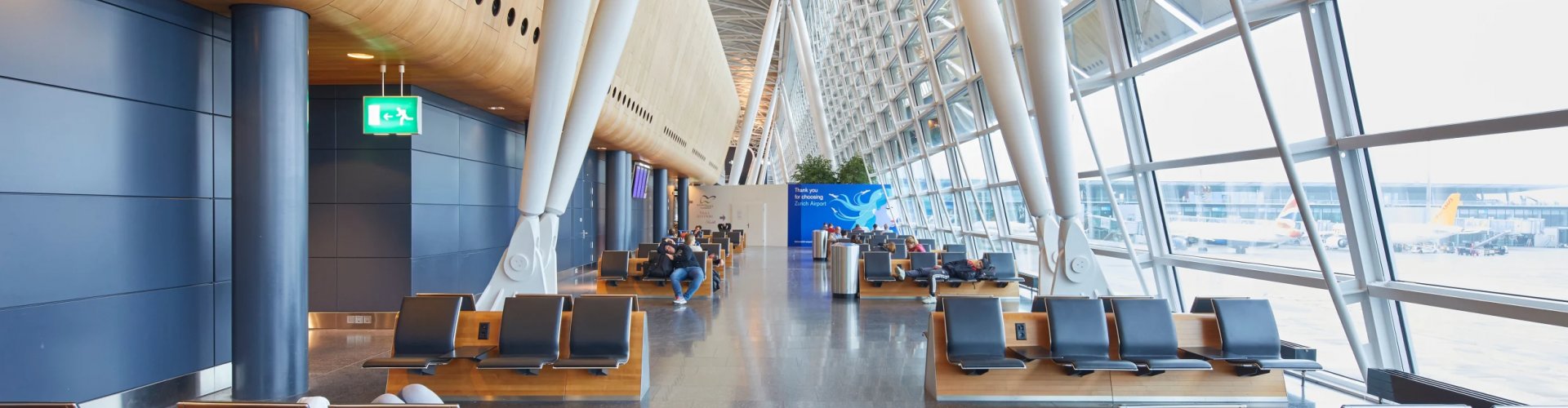 Family arrivals at Zurich Airport, CH Airport