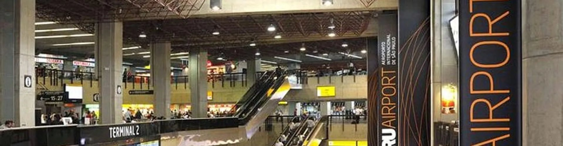 Family arrivals at Guarulhos Airport, BR Airport