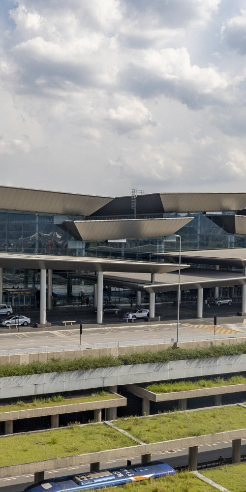 Quiet family lounge area at Guarulhos Airport, BR Airport
