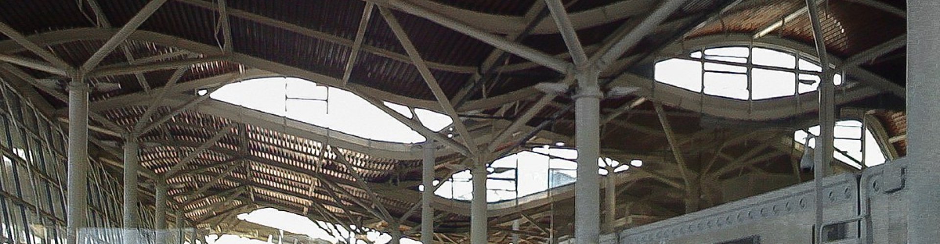 Family arrivals at Zaragoza Airport, ES Airport